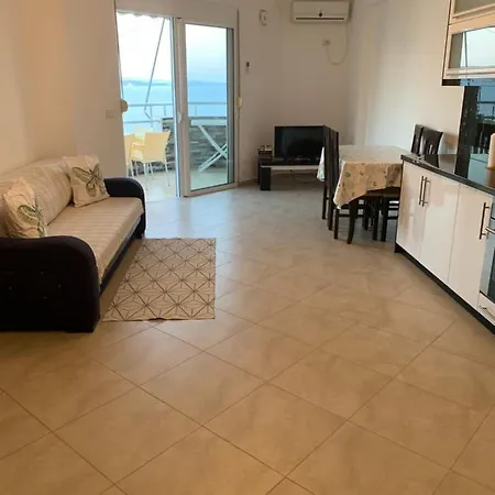 Rock Apartment