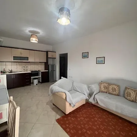 Rock Apartment *