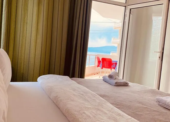 Rock Апартаменты *